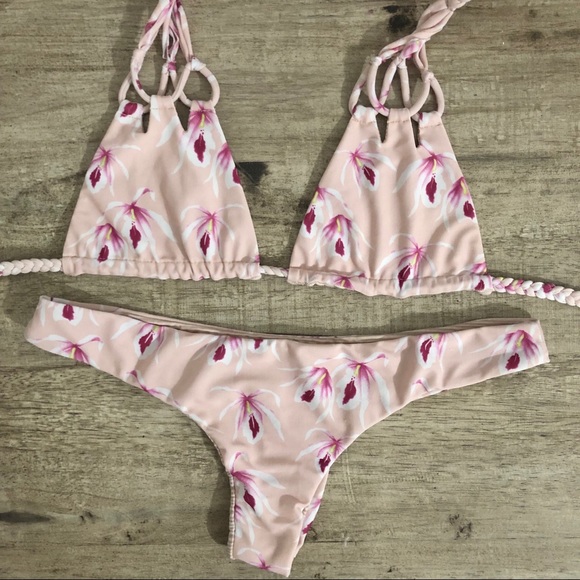 acacia swimwear Other - ACACIA Island Orchid Bikini Set 🌸